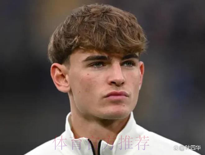 迪马:皇马不会回购尼科-帕斯 科莫确信能留住球员